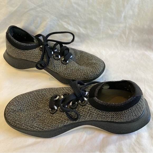 AllBirds tree dasher shoes - Picture 1 of 6